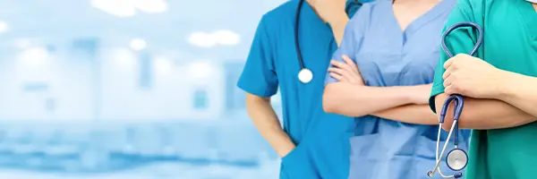 Des infirmiers dans un hôpital - La Communauté MACSF